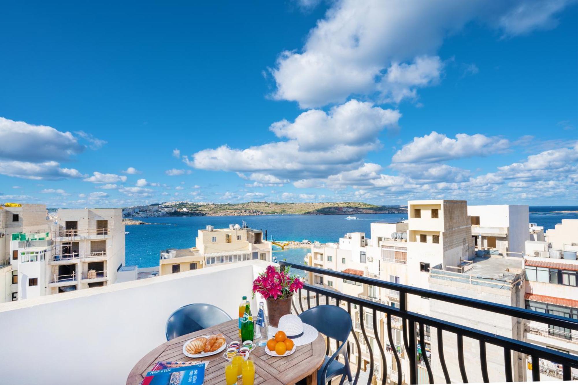 Seashells 2 Bedroom Apartment With Sunny Terrace With Stunning Sea Views - By Getawaysmalta St. Paul's Bay Ngoại thất bức ảnh